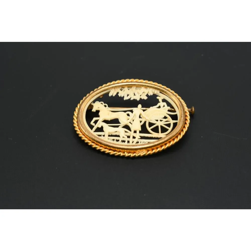 Vintage Celluloid Horse Carriage Scene Brooch Gold Tone Oval Frame